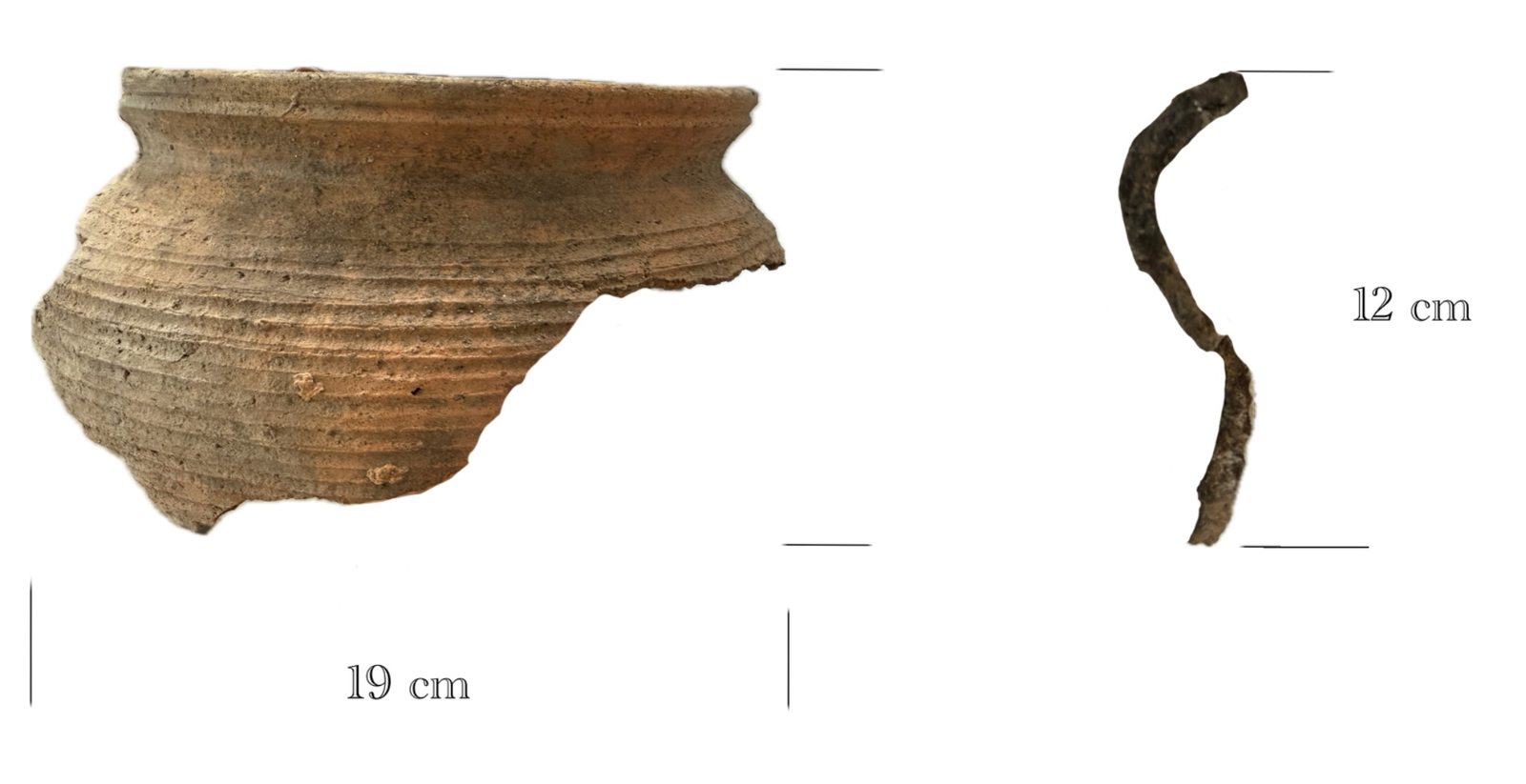 Fragment zabytkowego naczynia ceramicznego